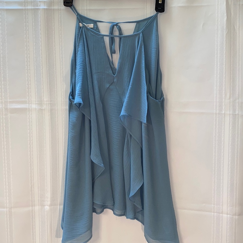 Flowing tank blouse